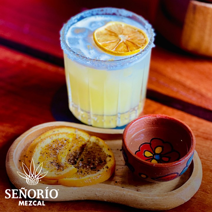 Oaxaca en Semana Santa: sabores que quedan en la memoria… y un buen Mezcal Señorío en la mesa